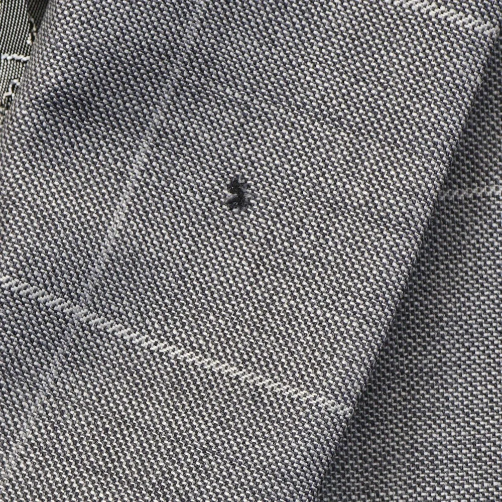 JOS A BANK Traveler Gray Windowpane Blazer Sport Coat Jacket Stretch Custom Flaw